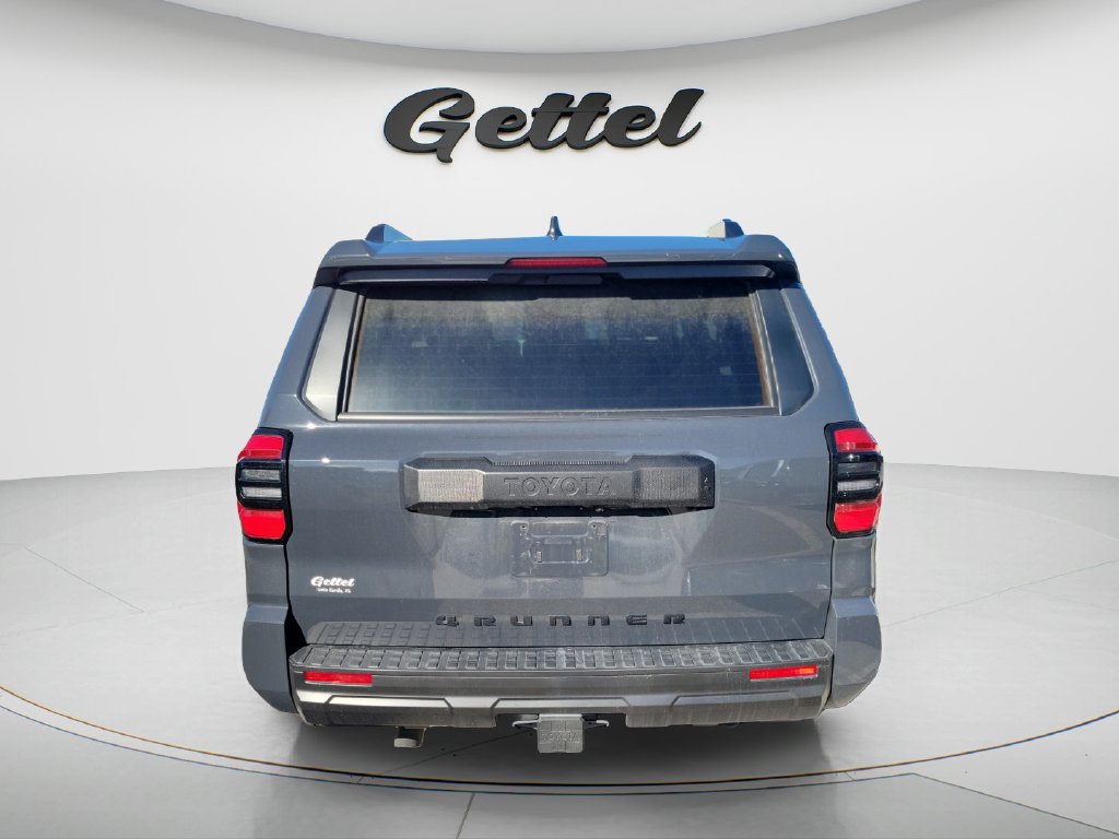 Used 2025 Toyota 4Runner SR5 AWD/4WD image 6