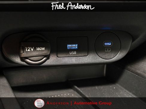 Used 2025 Hyundai Elantra SEL FWD image 16