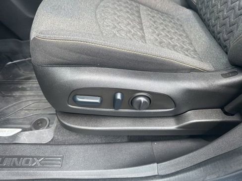 Used 2023 Chevrolet Equinox LT w/ LPO, Floor Liner Package AWD/4WD image 12