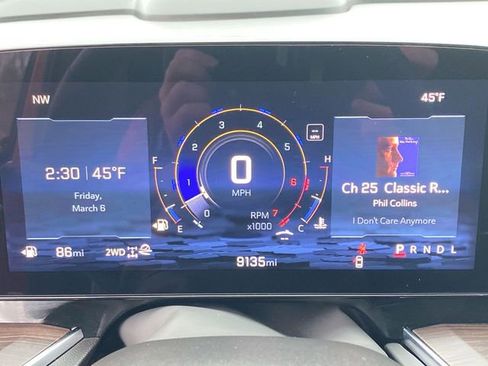 Used 2025 Chevrolet Tahoe Premier image 11