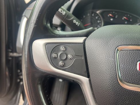 Used 2019 GMC Terrain SLE w/ Driver Convenience Package image 20