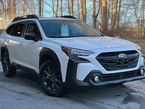 Certified 2025 Subaru Outback Onyx Edition XT image 19
