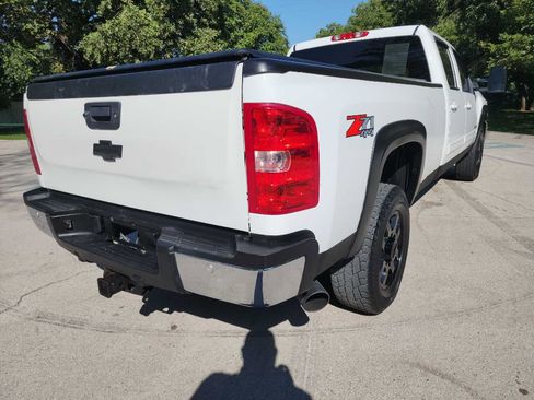 Used 2014 Chevrolet Silverado 3500 LTZ w/ LTZ Plus Package AWD/4WD image 10