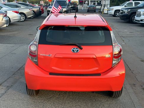 Used 2013 Toyota Prius C Two FWD image 6