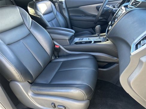 Used 2024 Nissan Murano SL image 8