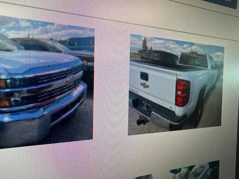 Used 2018 Chevrolet Silverado 2500 LT AWD/4WD image 14