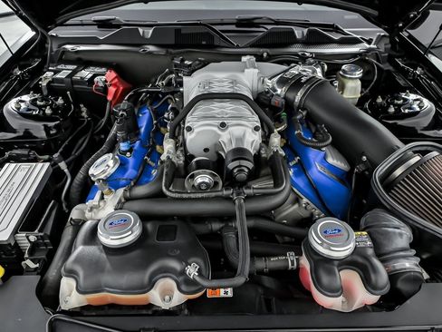 Used 2013 Ford Mustang Shelby GT500 image 17