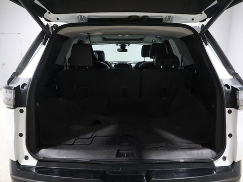 Used 2018 Chevrolet Traverse Premier w/ Redline Edition image 4