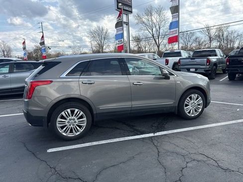 Used 2017 Cadillac XT5 Premium Luxury image 5