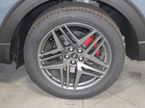 New 2026 Ford Explorer ST-Line w/ ST-Line Street Pack RWD image 18
