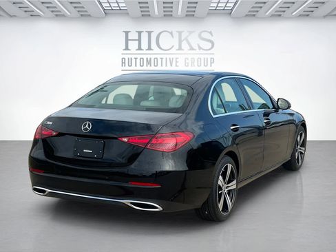 Used 2025 Mercedes-Benz C 300 Sedan image 5