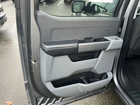 Used 2023 Ford F150 XLT image 12