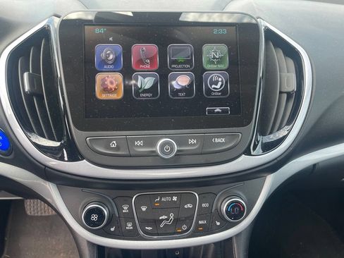 Used 2017 Chevrolet Volt LT FWD image 14