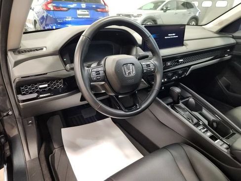Used 2024 Honda Accord EX-L image 12