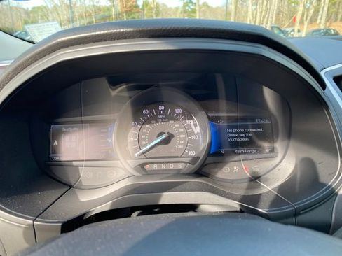 Used 2024 Ford Edge SEL image 9