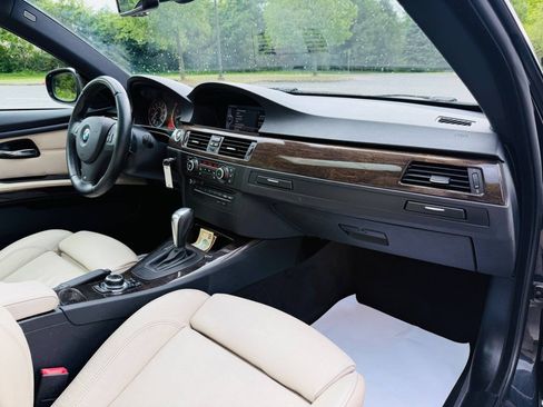 Used 2012 BMW 328i Coupe w/ Premium Pkg RWD image 17