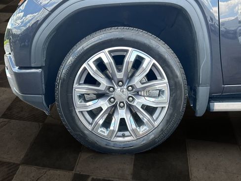 Certified 2023 GMC Sierra 1500 Denali w/ Denali Reserve Package AWD/4WD image 9