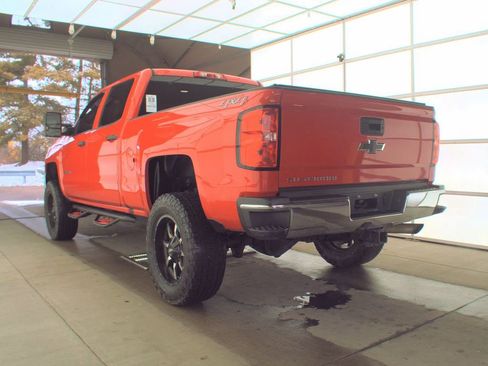 Used 2018 Chevrolet Silverado 3500 W/T w/ WT Convenience Package image 4