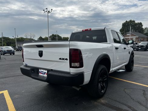 Used 2024 RAM 1500 Warlock AWD/4WD image 7