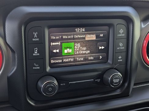 Used 2021 Jeep Wrangler Unlimited Sport AWD/4WD image 18