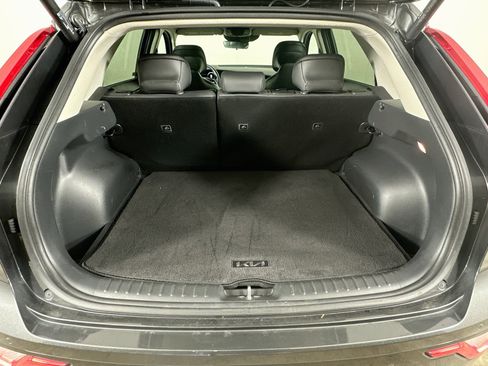Used 2024 Kia Niro Wind FWD image 28