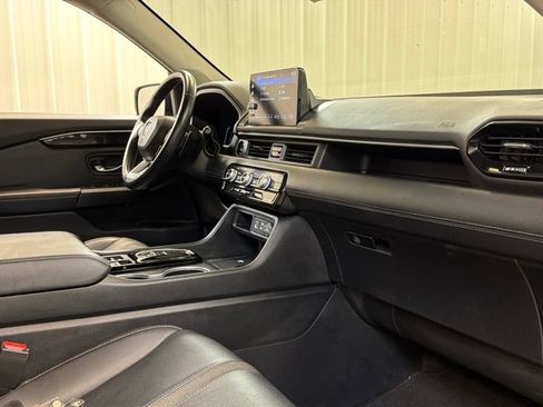 Used 2025 Honda Pilot Touring image 39