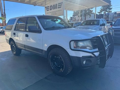 Used 2016 Ford Expedition XL image 3