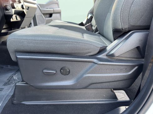 Used 2024 Ford F350 XLT image 32