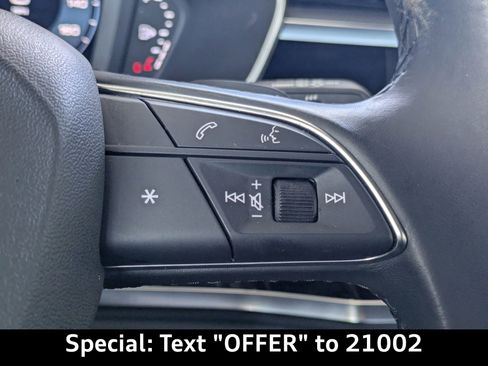 Certified 2024 Audi Q3 2.0T Premium w/ Convenience Package image 30