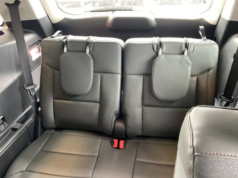 New 2026 Ford Explorer Active AWD/4WD image 32