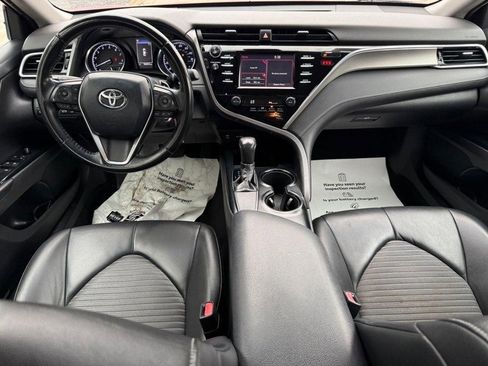 Used 2018 Toyota Camry SE image 13