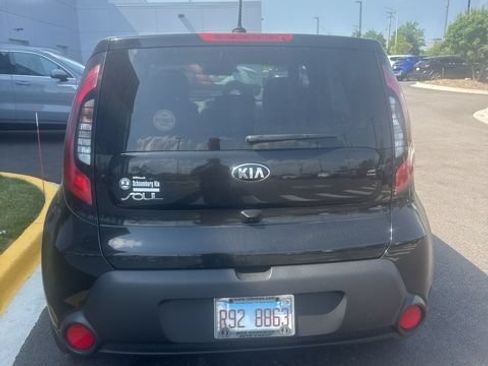 Used 2016 Kia Soul ! w/ Premium Package FWD image 4