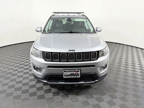 Used 2019 Jeep Compass Limited image 3