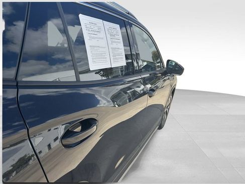 Certified 2025 Volkswagen Tiguan S image 32