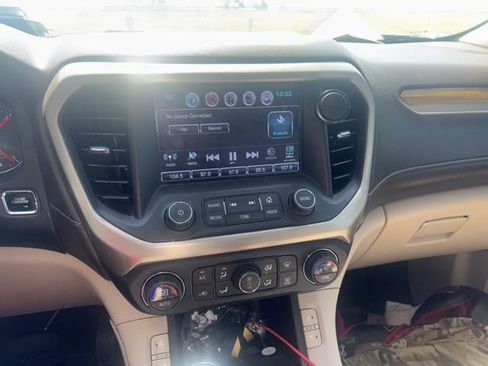 Used 2017 GMC Acadia Denali FWD image 3