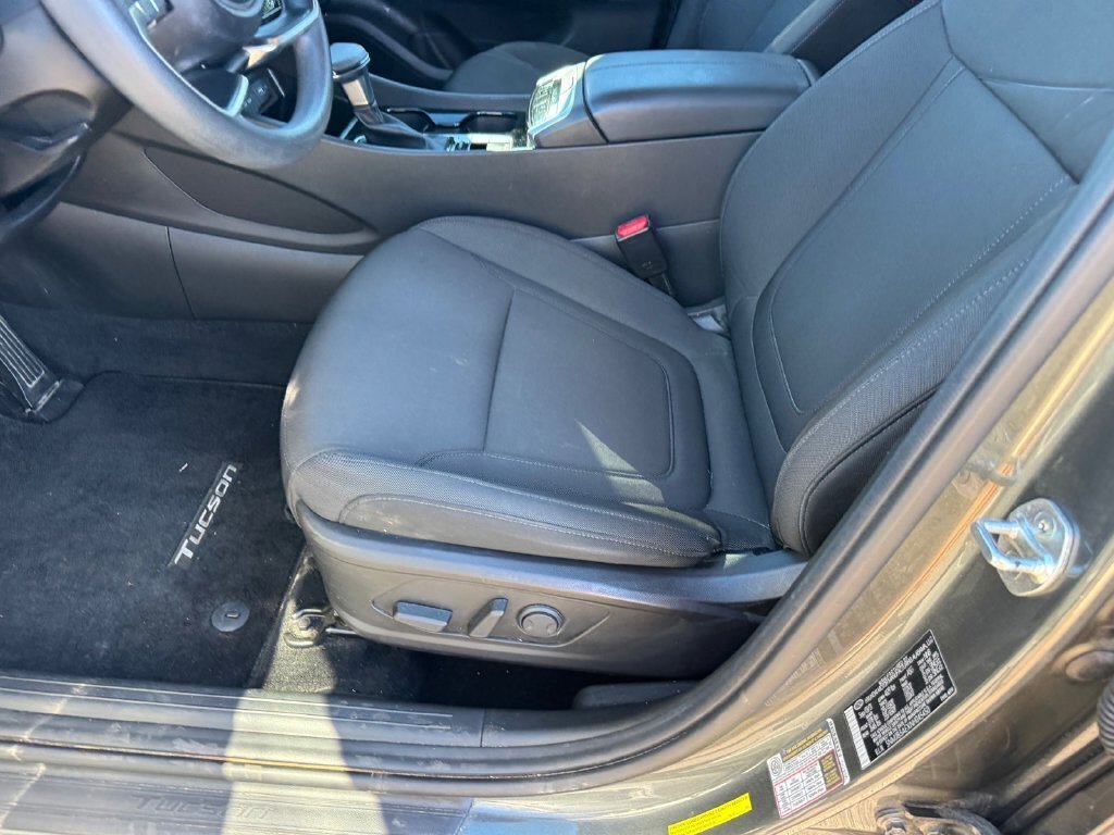 Used 2022 Hyundai Tucson SEL w/ Cargo Package FWD image 8