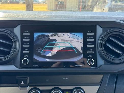 Used 2022 Toyota Tacoma SR image 4
