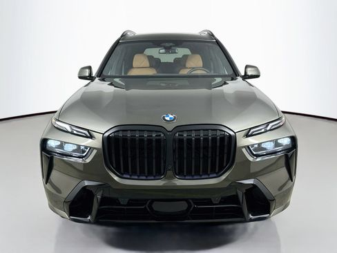 New 2027 BMW X7 xDrive40i w/ Executive Package AWD/4WD image 2