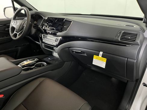 New 2026 Honda Ridgeline Black Edition image 25