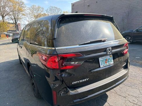 Used 2025 Honda Odyssey Sport-L image 7