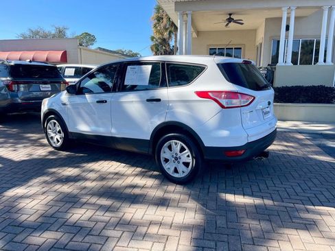 Used 2014 Ford Escape S image 3
