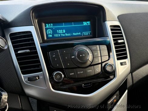Used 2012 Chevrolet Cruze LT w/ All-Star Edition image 22