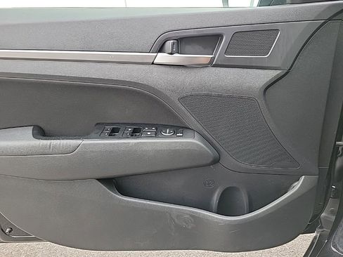 Used 2020 Hyundai Elantra Value Edition w/ Cargo Package (C1) image 22