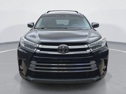 Used 2019 Toyota Highlander Limited FWD image 12