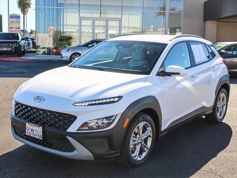 Certified 2023 Hyundai Kona SEL image 3