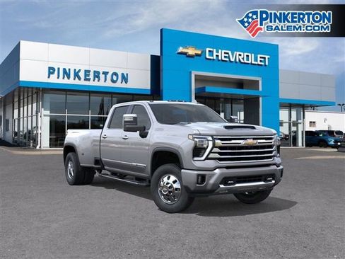 New 2026 Chevrolet Silverado 3500 High Country w/ Technology Package image 2