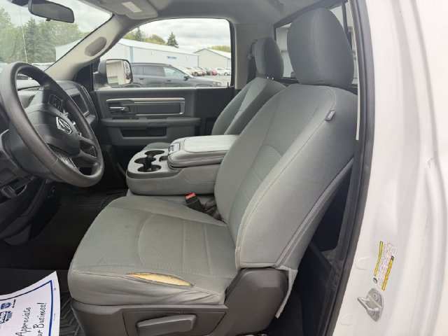 Used 2018 RAM 2500 Tradesman w/ Chrome Appearance Group AWD/4WD image 12