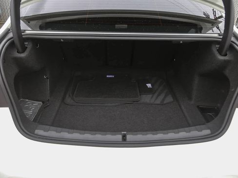 Certified 2023 BMW 330i Sedan w/ M Sport Package image 22