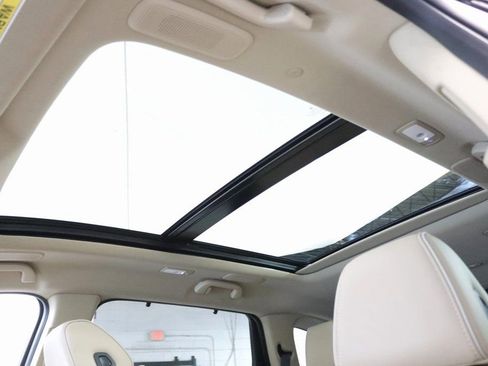 Certified 2025 Acura MDX w/ Advance Package image 29