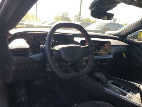 New 2025 Dodge Charger Daytona R/T w/ Sun & Sound Package image 10